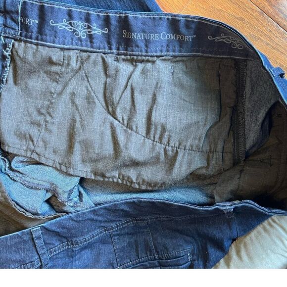 CJ Banks Tummy Control Bermuda Shorts, Dark Wash Denim, size 22W - Picture 10 of 14